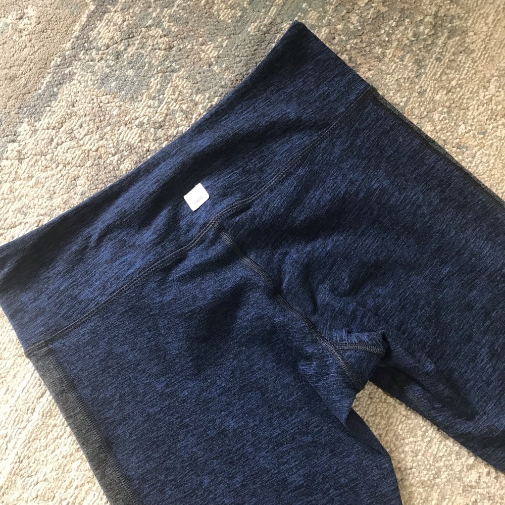 Vuori Asymmetric Block Yoga Leggings Sz M